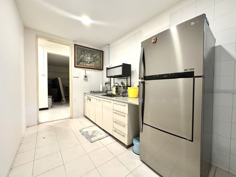 Windsor Park Estate, Windsor Park Road, Room Rental, 800 sqft, Bungalow House For Rent, by Joanna Chung, 60057630 - Kitchen - PropertyGuru.com.sg