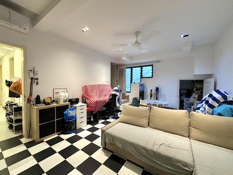 Windsor Park Estate, Windsor Park Road, 1 Bedroom, 800 sqft, Bungalow House For Rent, by Joanna Chung, 60057661 - PropertyGuru.com.sg