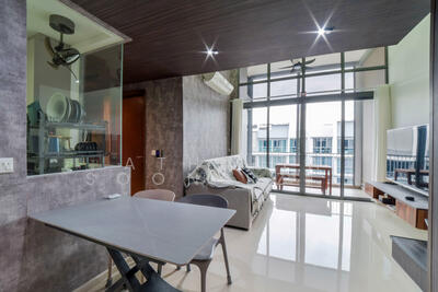 For Sale - The Visionaire