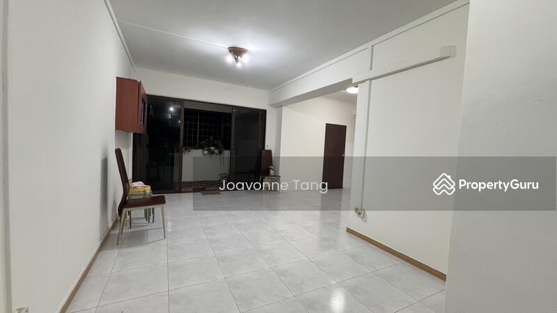 For Rent - 898A Woodlands Drive 50