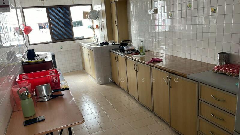 369 Bukit Batok Street 31, 369 Bukit Batok Street 31, Room Rental, 150 sqft, HDB Flat For Rent, by Ng Kang Seng, 60058091 - PropertyGuru.com.sg