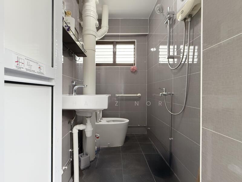 Common Toilet