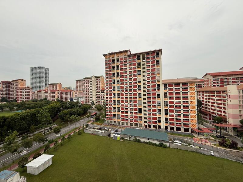For Sale - 206 Bishan Street 23
