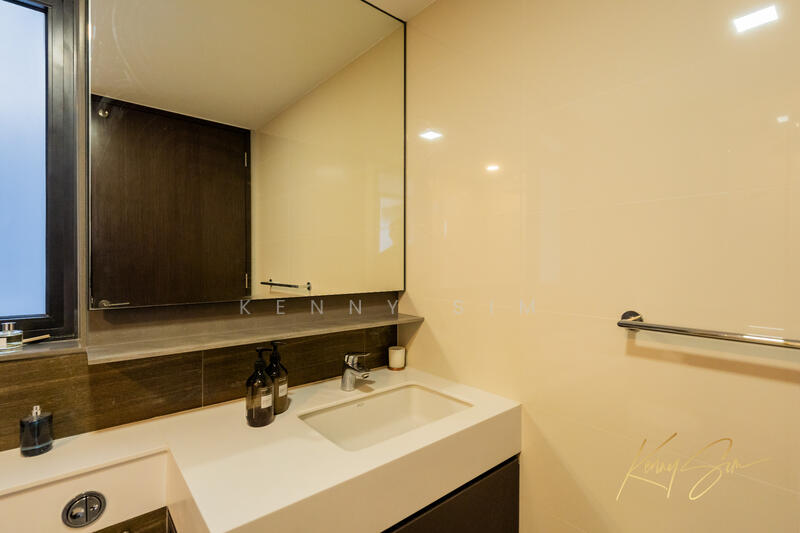 Botanique at Bartley, 239 Upper Paya Lebar Road, 2 Bedrooms, 657 sqft, Condominium For Rent, by Kenny Sim, 60058516 - Bathroom - PropertyGuru.com.sg