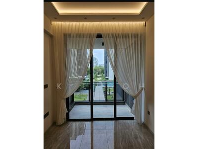 For Sale - Leedon Green