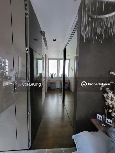 Master Walk-In Wardrobe