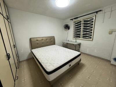 For Rent - 34 Whampoa West