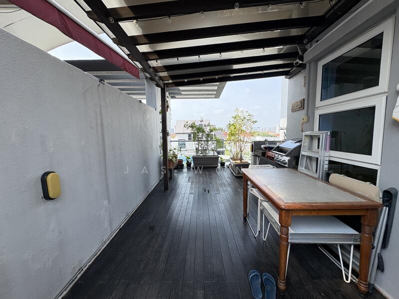 Sunshine Regency Apartment For Sale at S$ 1,650,000 | PropertyGuru Singapore