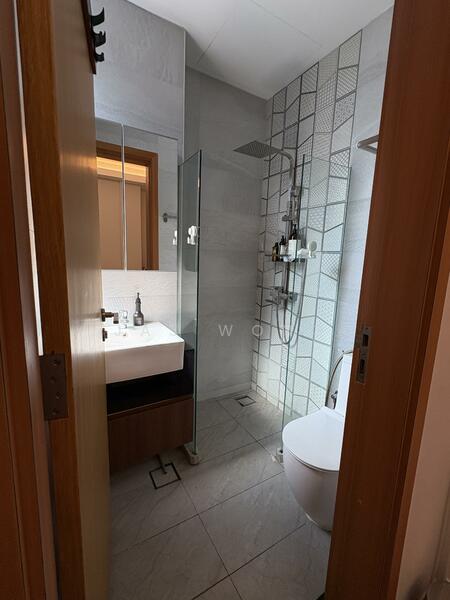 Sunshine Regency Apartment For Sale at S$ 1,650,000 | PropertyGuru Singapore