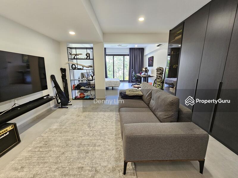 Junior Master Bedroom