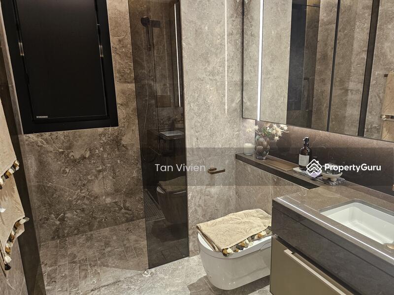Ensuite bathroom