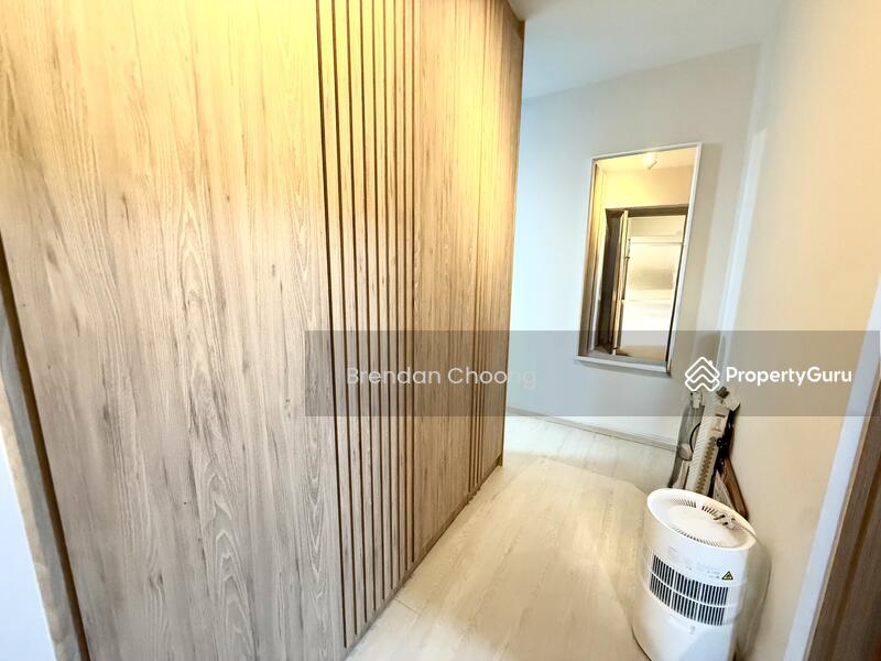 Master Walk-In Wardrobe
