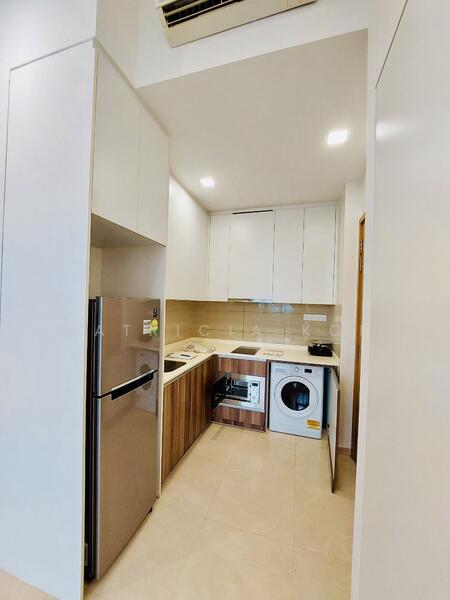 The Glades, 10 Bedok Rise, 2 Bedrooms, 581 sqft, Condominium For Rent, by Patricia Koh, 60059284 - Kitchen - PropertyGuru.com.sg
