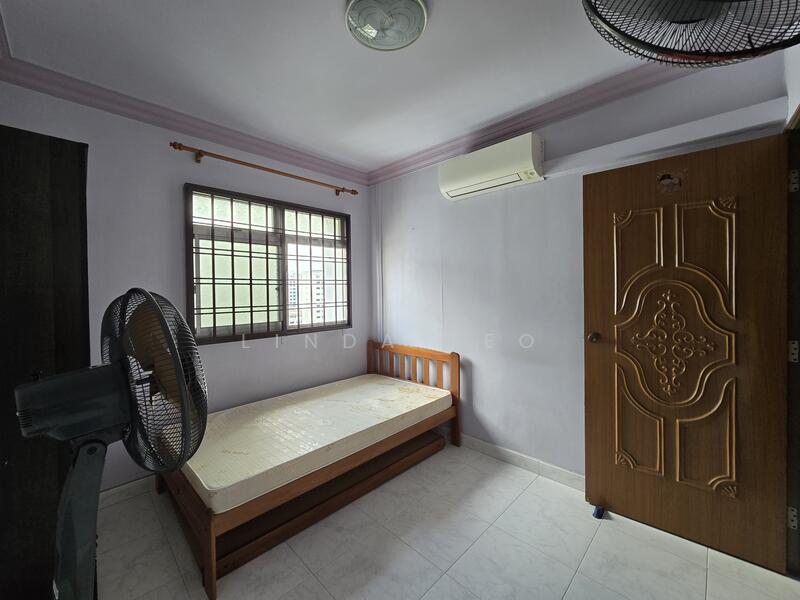 858 Jurong West Street 81, 858 Jurong West Street 81, Room Rental, 150 sqft, HDB Flat For Rent, by Linda Teo, 60059436 - Bedroom - PropertyGuru.com.sg