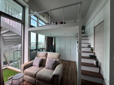 For Sale - Kingsford Hillview Peak