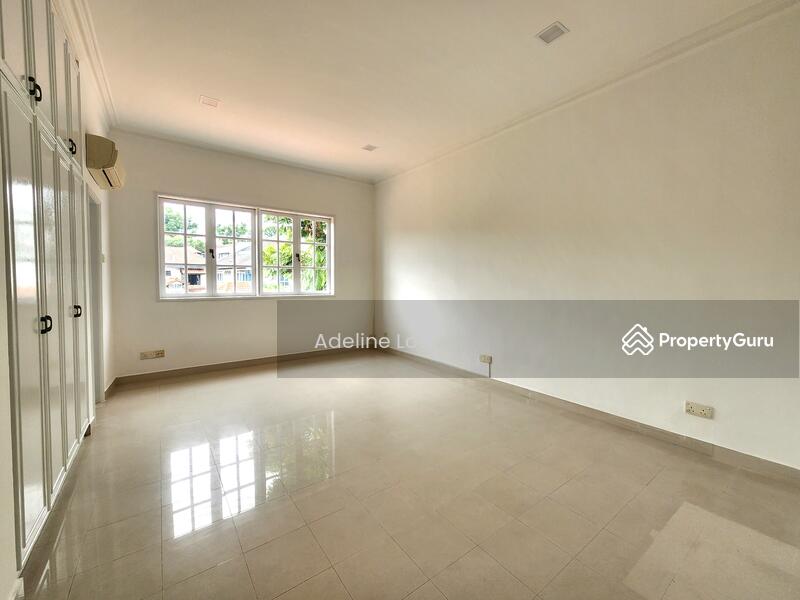 Ensuite Bedroom 4