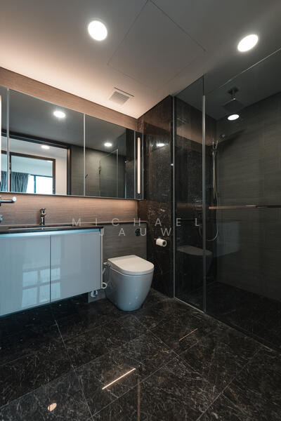 Parc Esta, 910 Sims Avenue, 2 Bedrooms, 635 sqft, Condominium For Rent, by Michael Jauw, 60059744 - Bathroom - PropertyGuru.com.sg