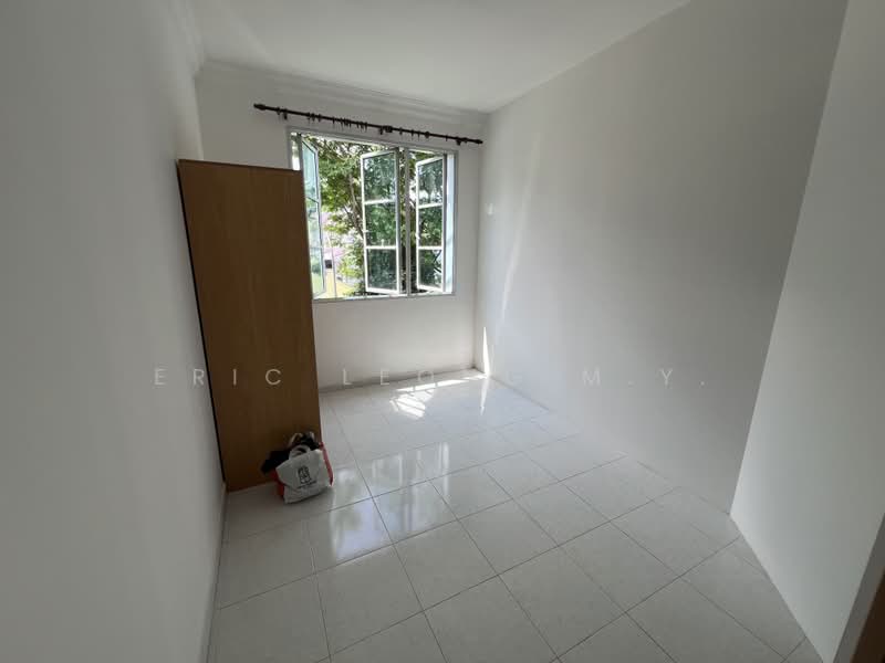 Villa De West, 385 Pasir Panjang Road, Room Rental, 140 sqft, Condominium For Rent, by Eric Leong M.Y., 60059814 - Bedroom - PropertyGuru.com.sg
