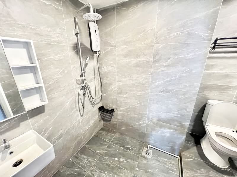 Lorong 36 Geylang, Lorong 36 Geylang, Room Rental, 150 sqft, Corner Terrace For Rent, by Jake Chu, 60059918 - Bathroom - PropertyGuru.com.sg