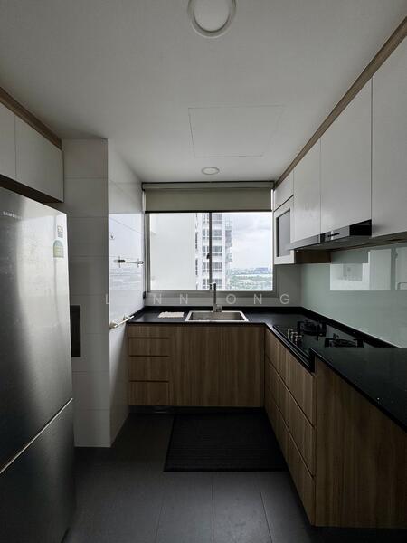 The Parc Condominium, 3 West Coast Walk, Buona Vista / West Coast / Clementi New Town, 2 Bedrooms, 980 sqft, Condominium For Rent, by Lynn Ong, 60059921 - Kitchen - PropertyGuru.com.sg