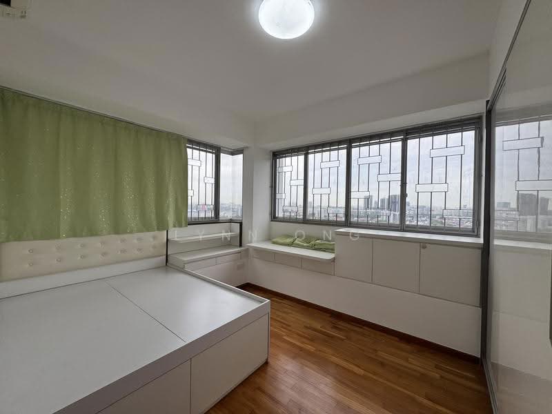 The Parc Condominium, 3 West Coast Walk, Buona Vista / West Coast / Clementi New Town, 2 Bedrooms, 980 sqft, Condominium For Rent, by Lynn Ong, 60059921 - PropertyGuru.com.sg