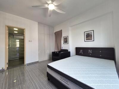 For Rent - Master Room @ Emerald Park! 1 Pax Only!
