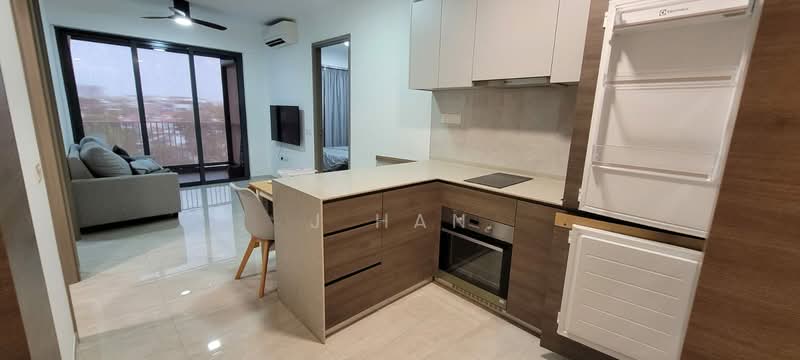 The Florence Residences, 99 Hougang Avenue 2, 2 Bedrooms, 646 sqft, Condominium For Rent, by J Han, 60059991 - Kitchen - PropertyGuru.com.sg
