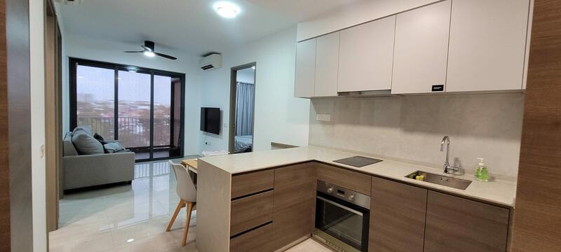 The Florence Residences, 99 Hougang Avenue 2, 2 Bedrooms, 646 sqft, Condominium For Rent, by J Han, 60059991 - Kitchen - PropertyGuru.com.sg
