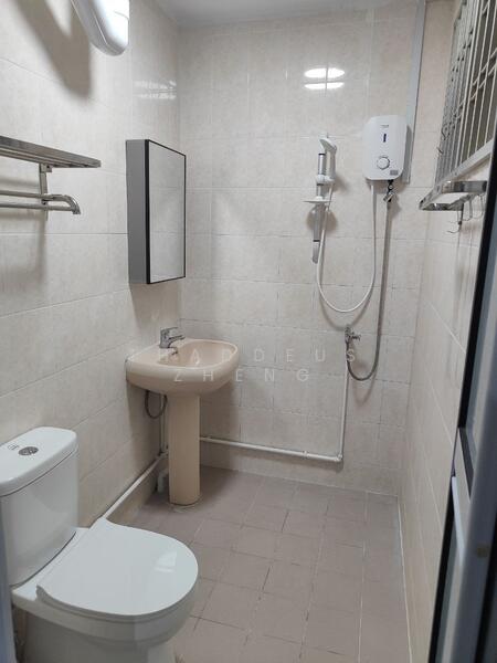 For Rent - 510 Hougang Avenue 10