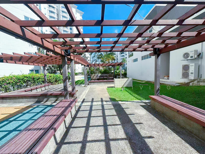 Elias Green, 9 Elias Road, Pasir Ris / Tampines, Room Rental, 120 sqft, Condominium For Rent, by David, 60060120 - Garden - PropertyGuru.com.sg