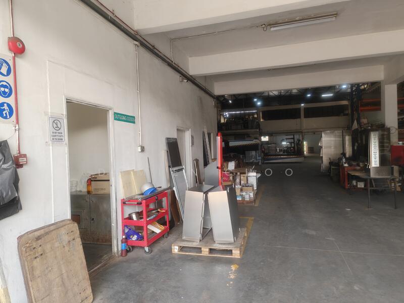 Pioneer Workshop for sale, , 19,500 sqft, Factory / Workshop (B2) For Sale, by Damien Choo, 60060247 - CommercialGuru.com.sg