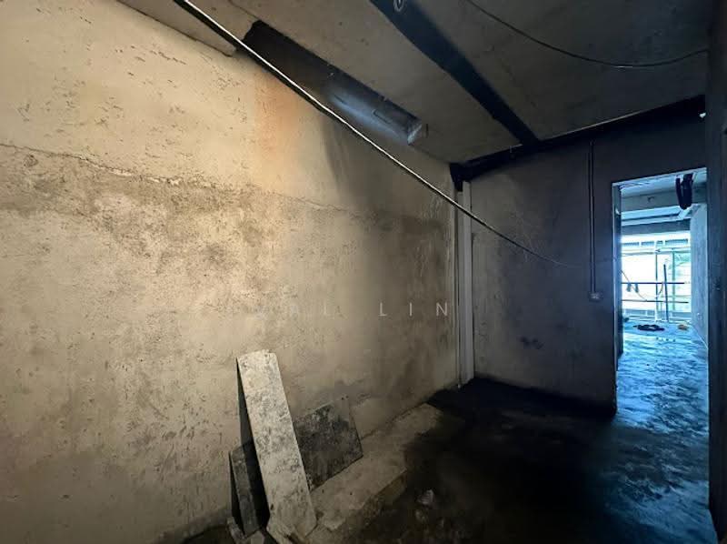 ★GIANT ★ BRAND NEW 2.5 Sty+M TERRACE WITH LIFT ★ TOP SOON VIEW TODAY 1km CHIJ ST NICKS, St Nicholas Mayflower Mrt near Amenities Jalan Chengam Jalan Leban, Ang Mo Kio / Bishan / Thomson, 5 Bedrooms, 5,132 sqft, Corner Terrace For Sale, by Val Lin, 60060296 - Interior - PropertyGuru.com.sg