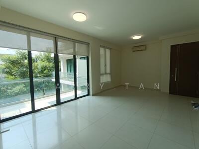 For Rent - The Estrella