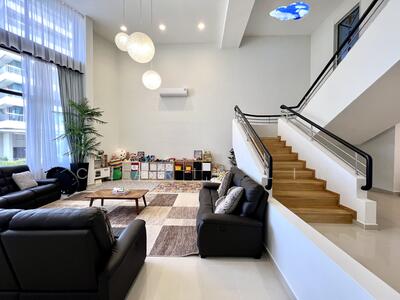 For Sale - The Vantage