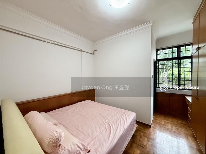 For Rent - King's Apartments