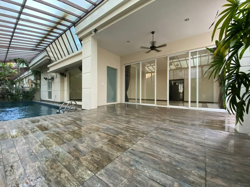 Merryn Road, Dunearn Rd, Botanic Gardens, Stevens Rd, , 5 Bedrooms, 6,800 sqft, Detached House For Rent, by Danielle Loh, 60060680 - Exterior - PropertyGuru.com.sg