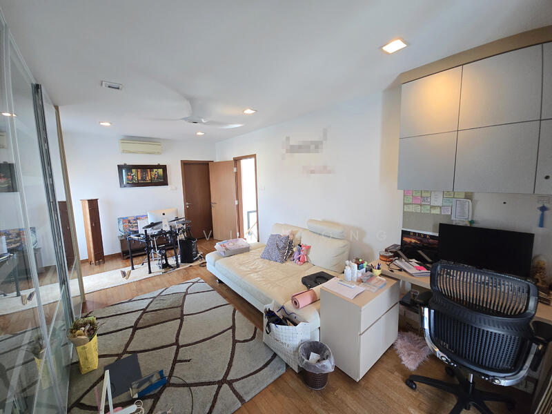 Ensuite Bedroom 3. Use as study / library / entertainment / family room etc.