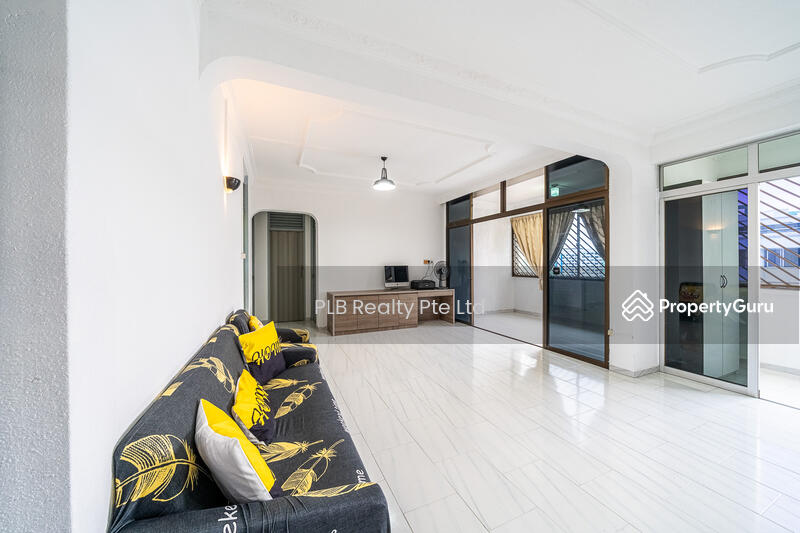 For Sale - 346 Yishun Avenue 11