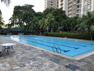 For Rent - Lakepoint Condo