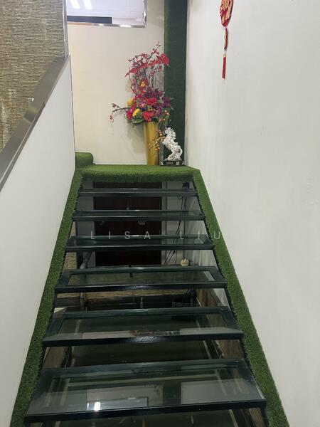 Frontier, 50 Ubi Avenue 3, 2,454 sqft, Light Industrial (B1) For Rent, by Lisa Liu, 60061015 - CommercialGuru.com.sg