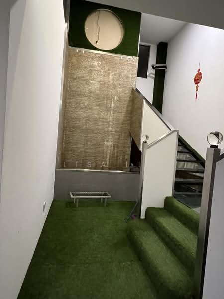Frontier, 50 Ubi Avenue 3, 2,454 sqft, Light Industrial (B1) For Rent, by Lisa Liu, 60061015 - CommercialGuru.com.sg
