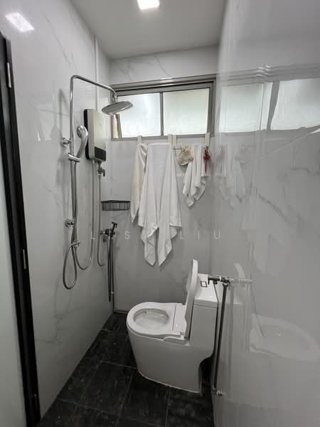 Frontier, 50 Ubi Avenue 3, 2,454 sqft, Light Industrial (B1) For Rent, by Lisa Liu, 60061015 - CommercialGuru.com.sg