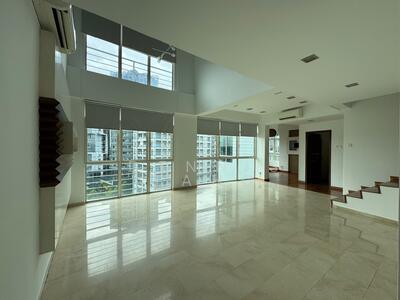 For Sale - Robin Regalia