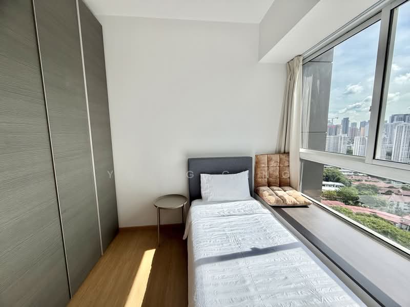 The Regency at Tiong Bahru, 38 Chay Yan Street, Room Rental, 108 sqft, Condominium For Rent, by Young Chng, 60061034 - Bedroom - PropertyGuru.com.sg