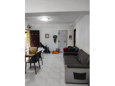 For Sale - 952 Hougang Avenue 9