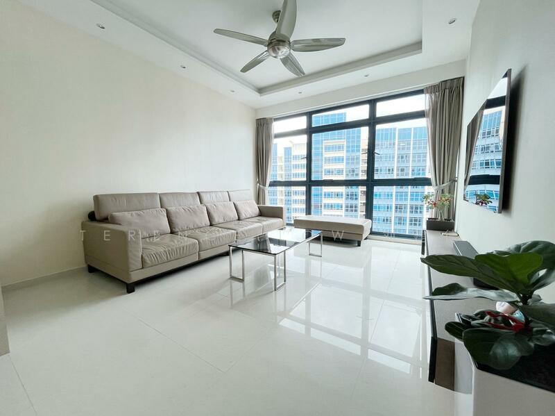 City Square Residences, 14 Kitchener Link, 4 Bedrooms, 1,496 sqft, Condominium For Rent, by Terence Low 刘建德, 60061326 - Living Room - PropertyGuru.com.sg