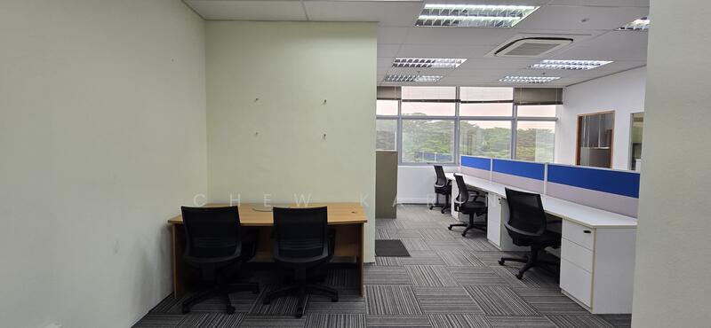 Wcega Tower, 21 Bukit Batok Crescent, 1,000 sqft, Light Industrial (B1) For Rent, by Chew Karin, 60061454 - Study - CommercialGuru.com.sg