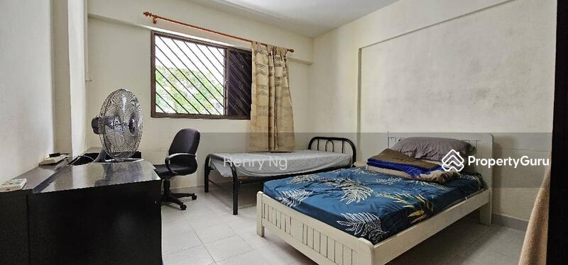 For Sale - 611 Yishun Street 61