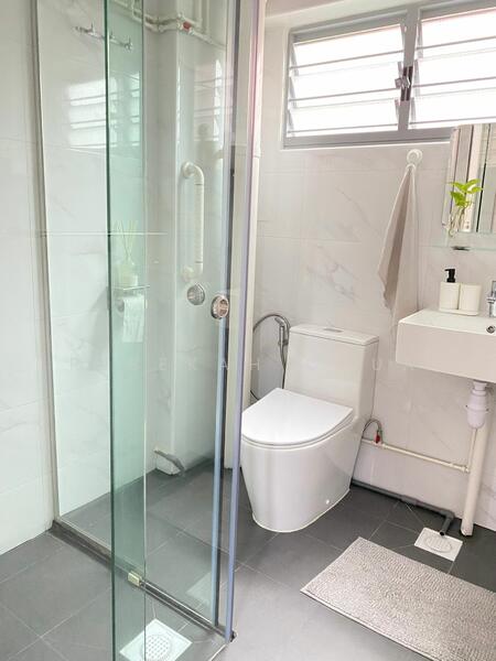9 Toh Yi Drive, 9 Toh Yi Drive, Room Rental, 128 sqft, HDB Flat For Rent, by Rebekah Chua, 60062007 - Bathroom - PropertyGuru.com.sg