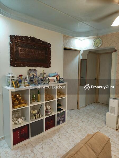 For Sale - 372 Hougang Street 31